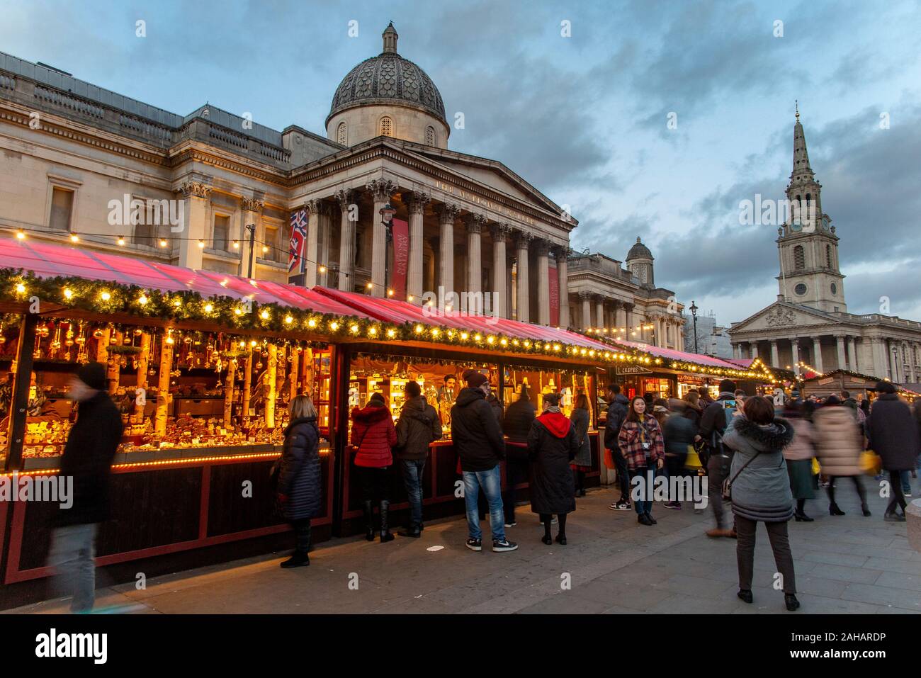 Trafalgar Tours Christmas Markets 2022 A Christmas Market Outside The National Portrait Gallery In Trafalgar  Square, London, England Stock Photo - Alamy