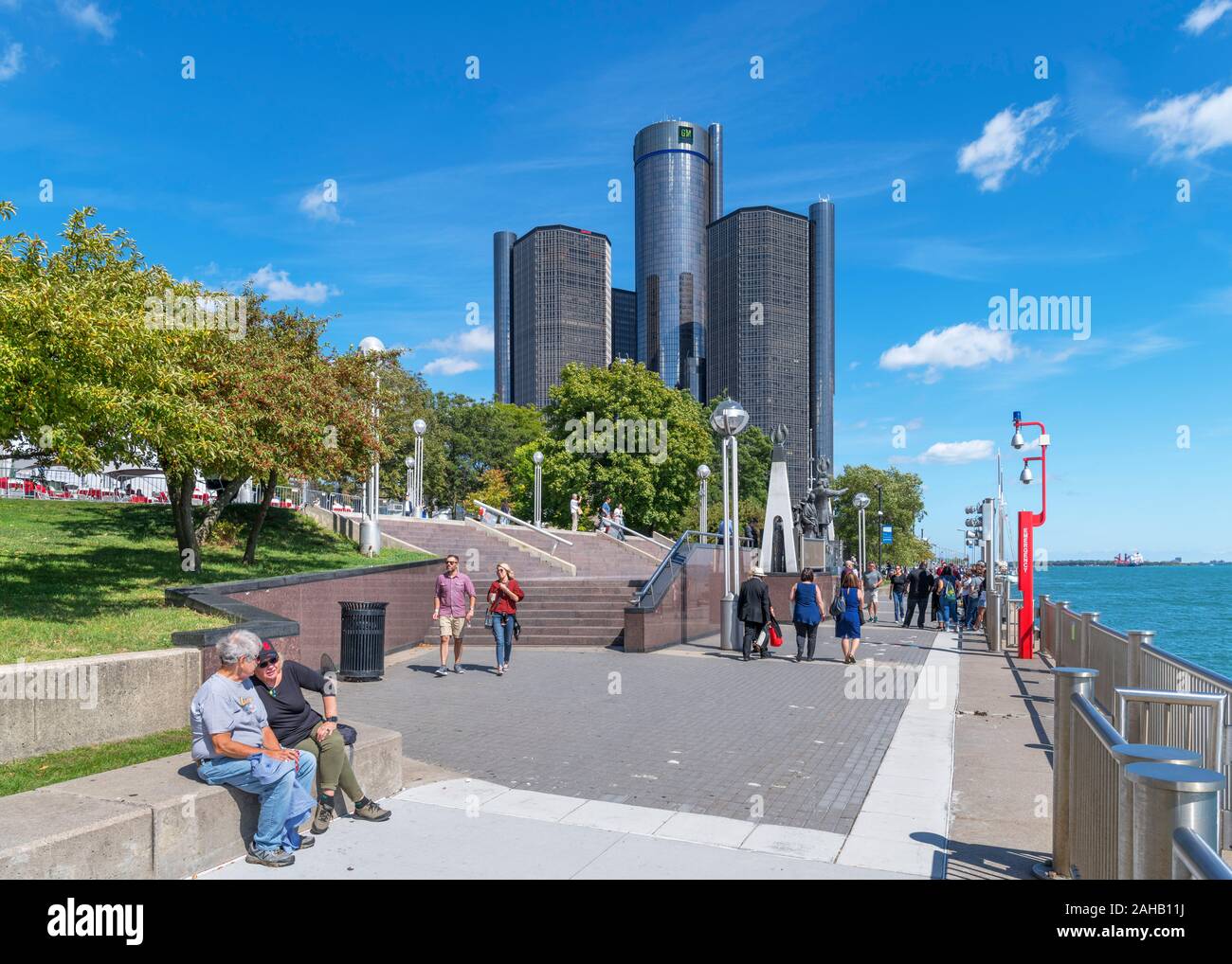 The skyline of the Renaissance Center viewed from Detroit Riverwalk, downtown Detroit, Michigan, USA Stock Photo