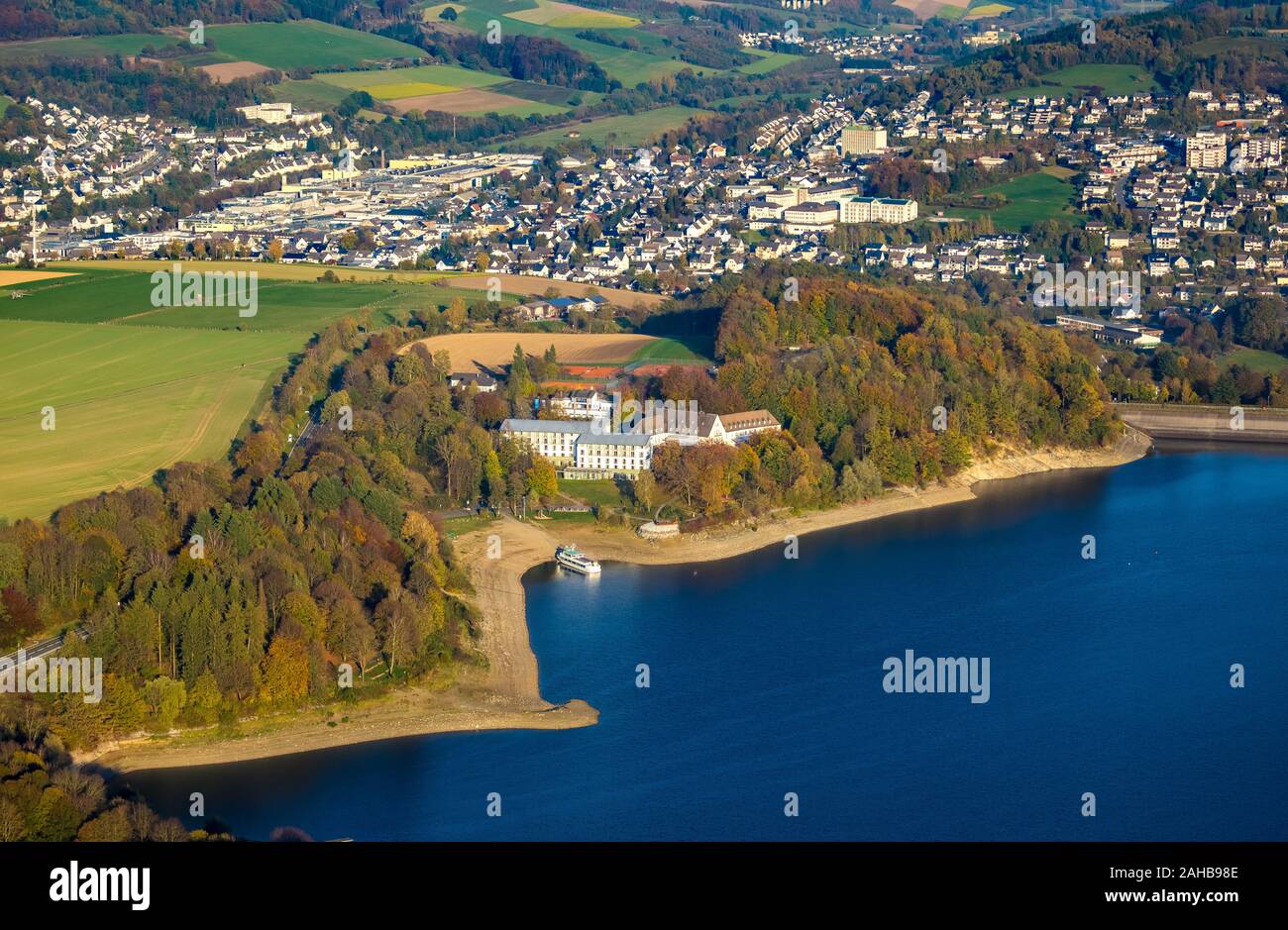 Aerial view, Welcome Hotel Meschede/Hennesee and Hennesee landing stage, low water at the shore area, Meschede, Sauerland, North Rhine-Westphalia, Ger Stock Photo