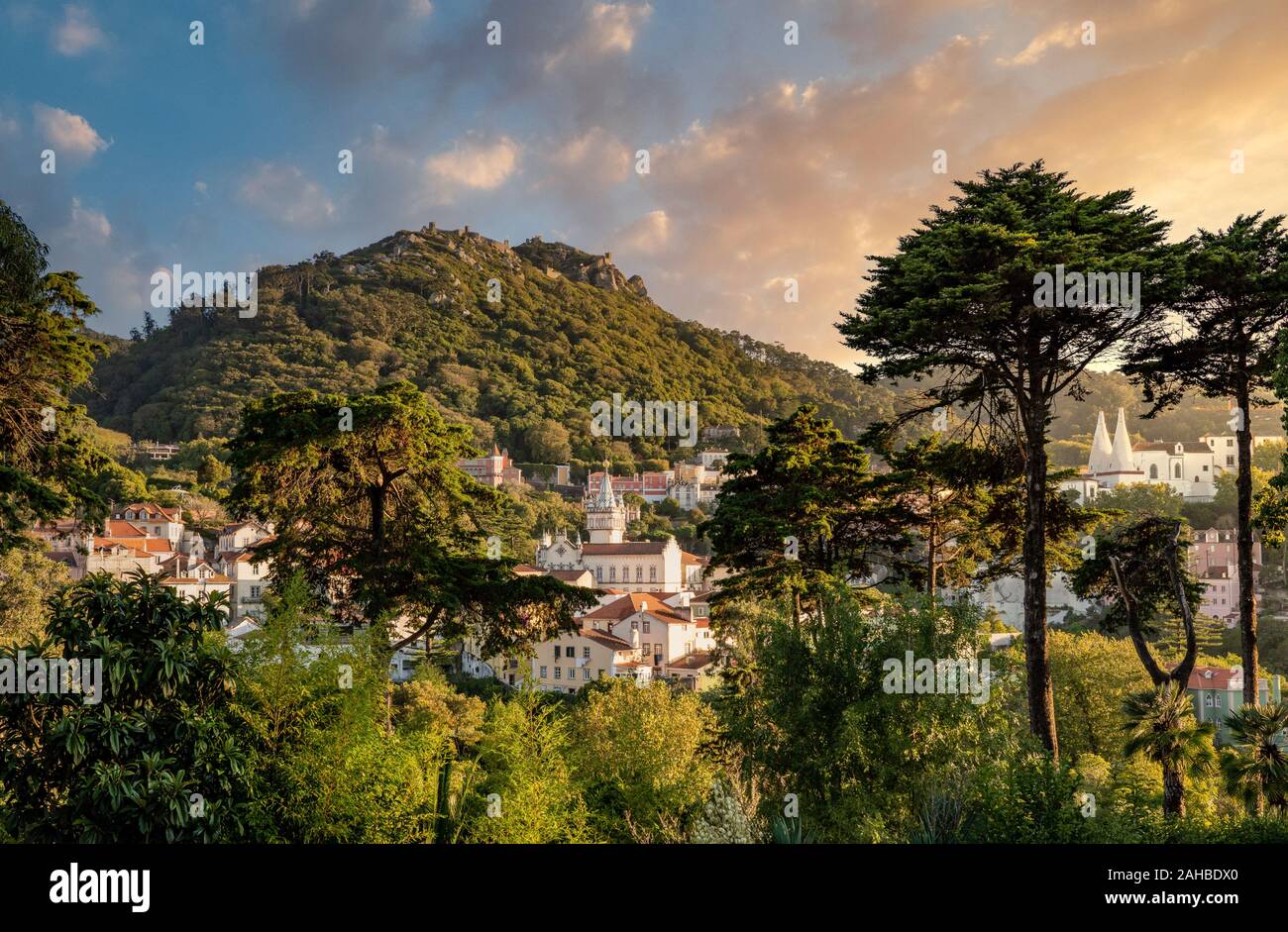 Sunset view of the Portuguese town of Sintra with the Moorish fortress on the hilltop above the city Stock Photo