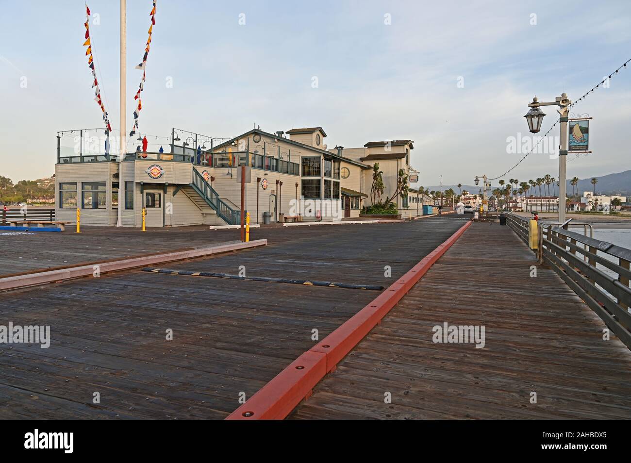 Stearns wharf at sunrise hi-res stock photography and images - Alamy
