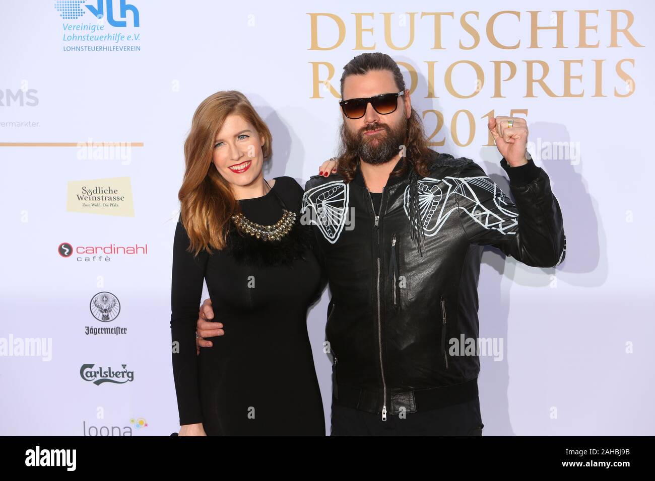 Rea Garvey mit Schwester Margarita bei der Verleihung vom Deutschen  Radiopreis 2015 im Schuppen 52. Hamburg, 03.09.2015 Stock Photo - Alamy