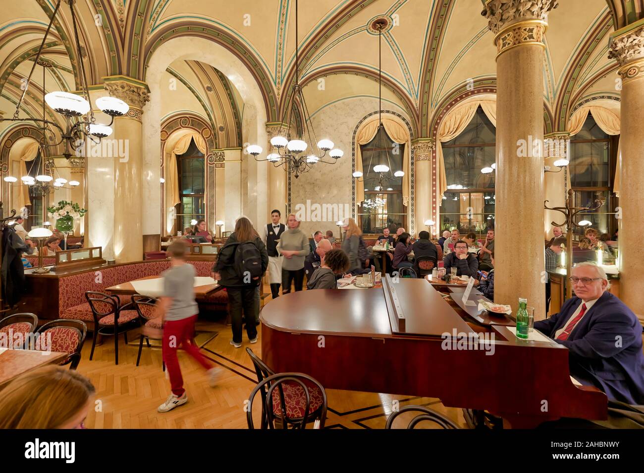 Cafe Central. Vienna Austria Stock Photo - Alamy