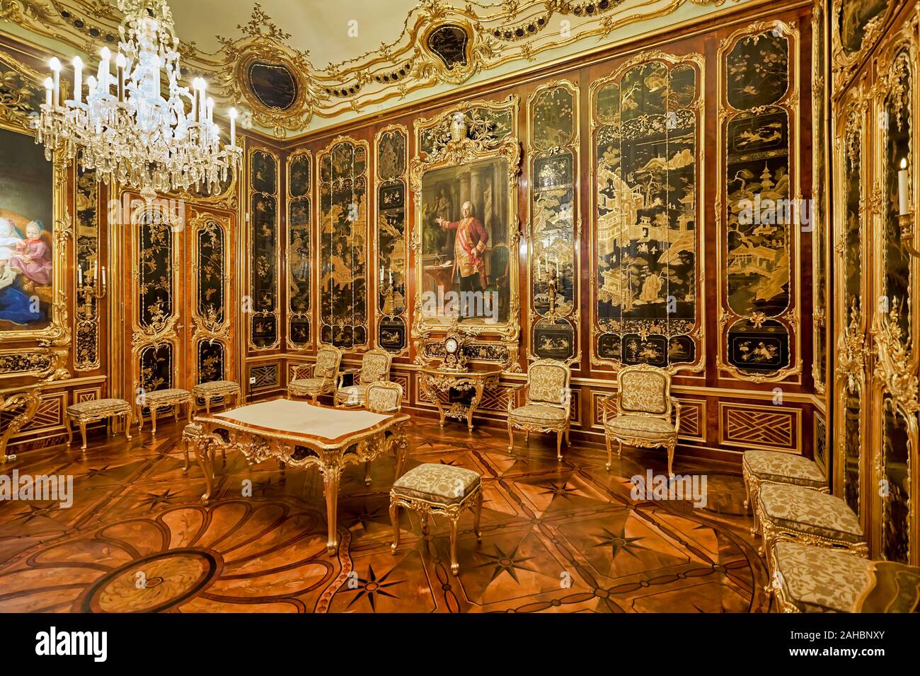 Schonbrunn Palace. Vienna Austria Stock Photo