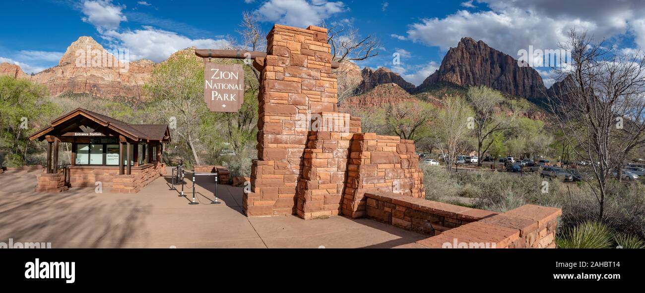 Panorama of Zion National Park entry sign and gate,  Utah, USA Stock Photo