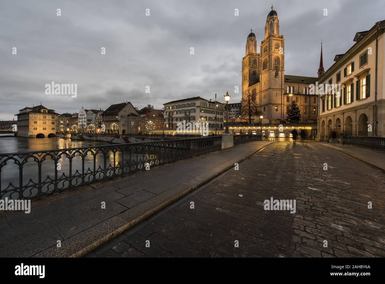 zurich switzerland, night view at river limmat and the historical ...