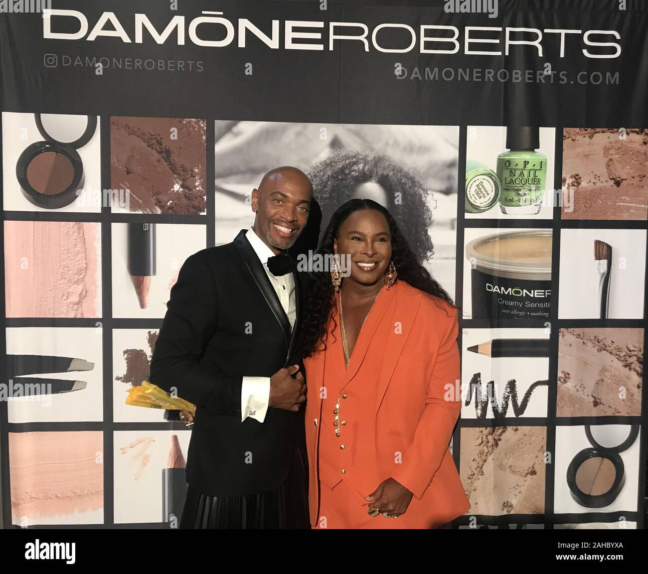 December 22, 2019, Hollywood, California, USA: I16081CHW.Over & Next ''Damone Roberts Beverly Hills'' Holiday Party Celebrating 20 successful years of being LA's Number One Beauty Destination.Damone Roberts Beauty Salon,  Beverly Hills, California, USA  .12/12/2019 .LEON RAMON AND DAMONE ROBERTS     .Â©Clinton H.Wallace/Photomundo International/  Photos Inc  (Credit Image: © Clinton Wallace/Globe Photos via ZUMA Wire) Stock Photo