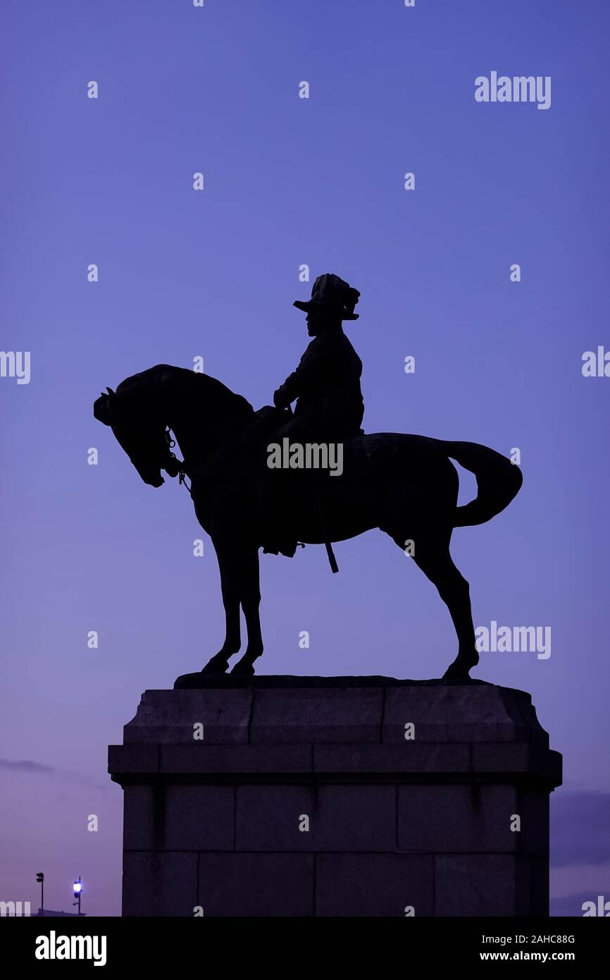 King Edward VII memorial statue mounted on horseback at Pier Head in Liverpool Stock Photo