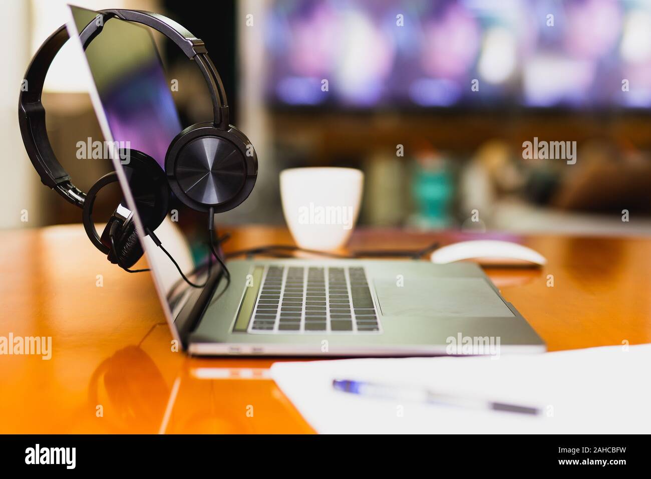 Black coffee dj hires stock photography and images Alamy