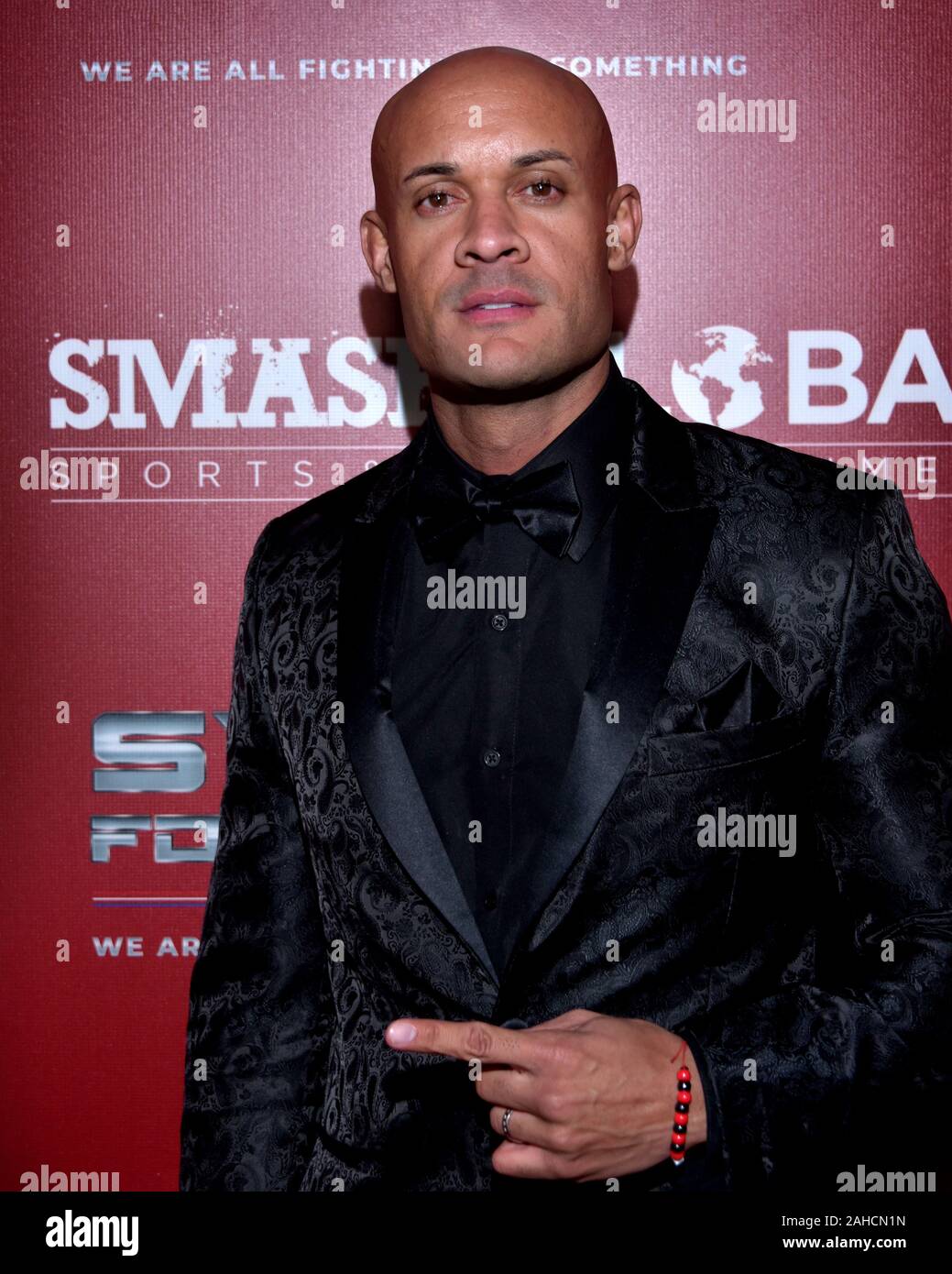 HOLLYWOOD, CA - DECEMBER  19:  Producer Steve Orosco arrives for the SMASH GLOBAL IX Fight Night  on December 19, 2019 2019 in Hollywood California. ( Stock Photo