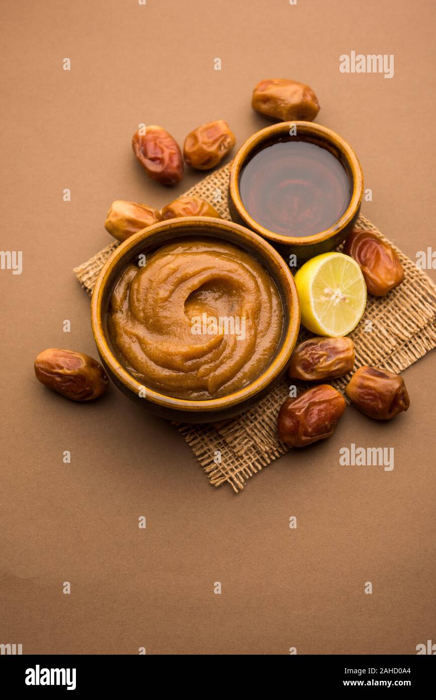 Dates Face mask for supple, smooth and clear skin with ingradients like