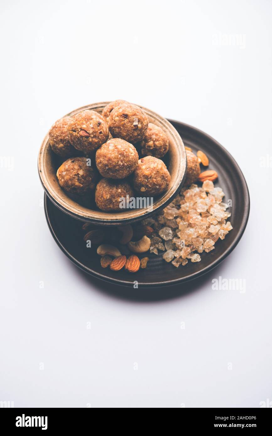 sweet Dink laddu also known as Dinkache ladoo or gond ke laddoo made
