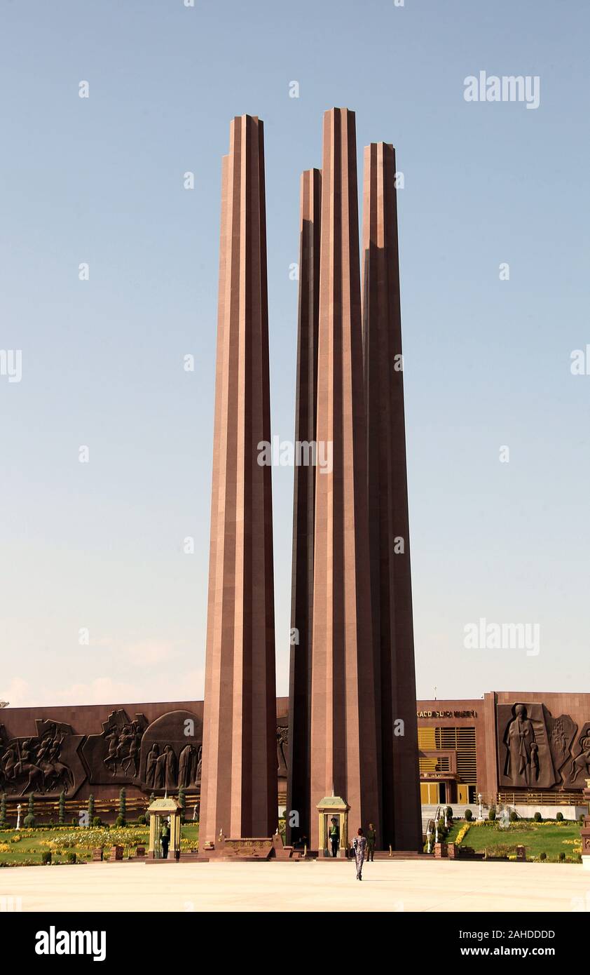 Monument Baky sohrat at the Halk Hakydasy complex in Ashgabat Stock Photo