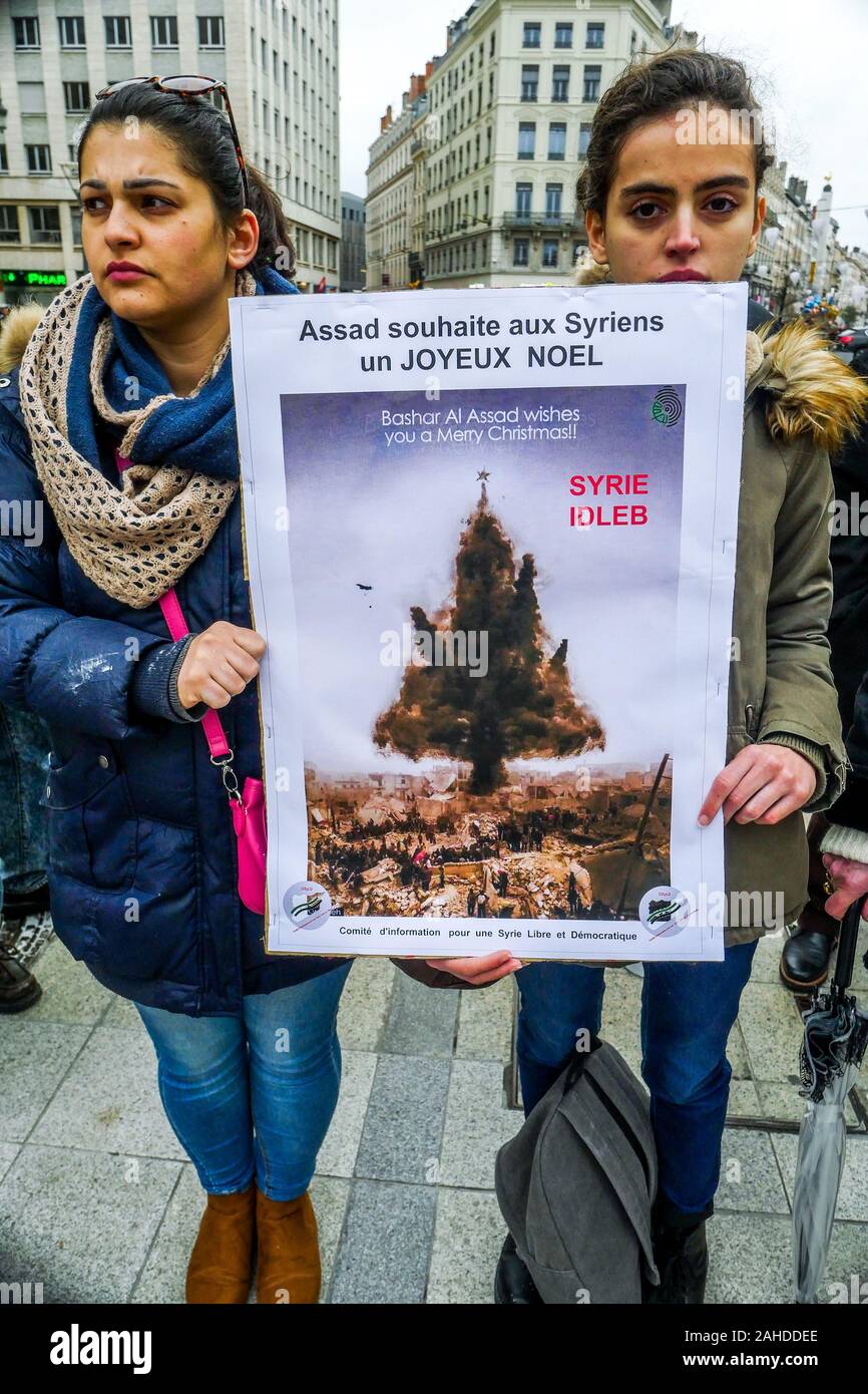 Syrian diaspora protests against Syrian Governmental and Russian bombing of Idleeb, Lyon, France Stock Photo