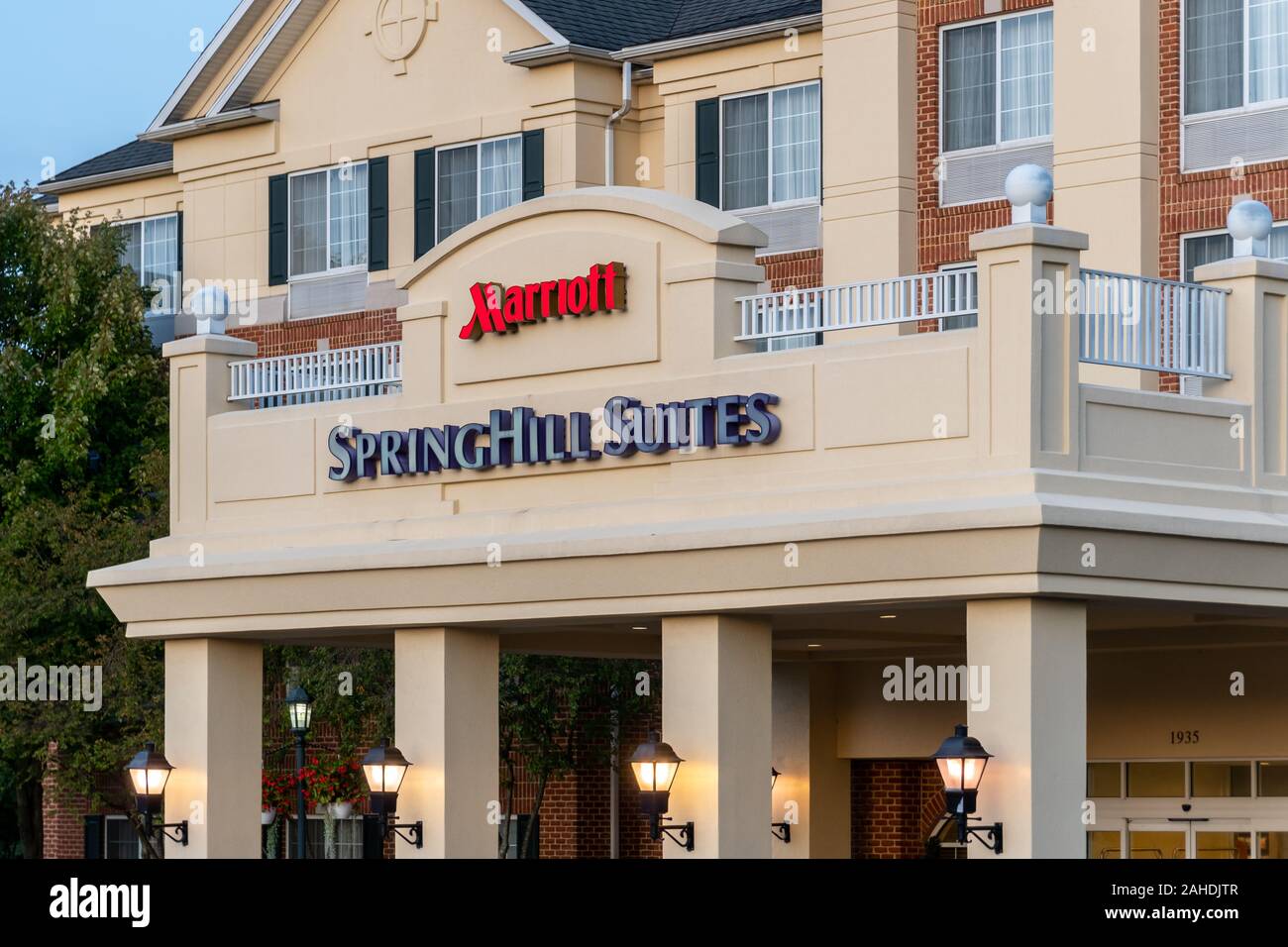 UNIVERSITY PARK, PA/USA - SEPTEMBER 27, 2019: SpringHill Suites by Marriot motel exterior and trademark logo. Stock Photo