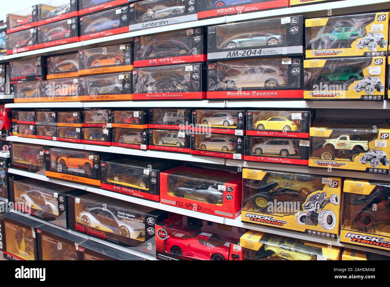 toy car store