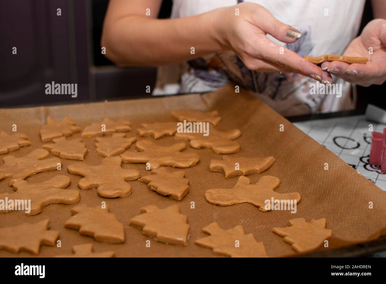 Spread on baking sheet hires stock photography and images Alamy