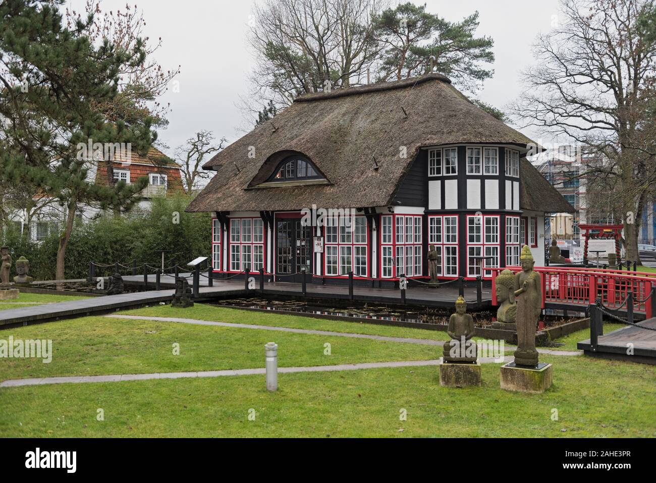 thatched mikado garden on the waterfront of timmendorfer strand luebeck Stock Photo