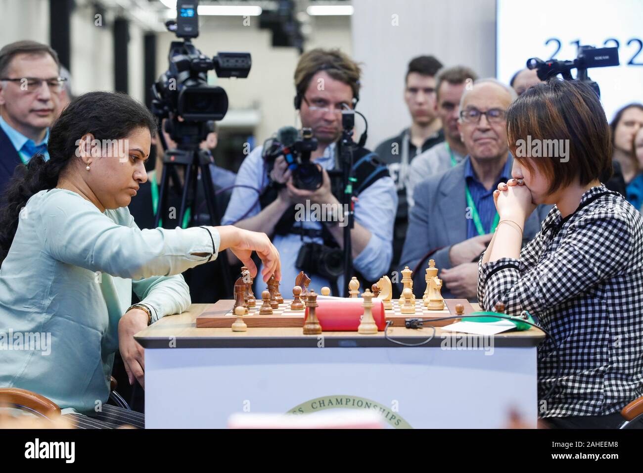 Indian Chess Player, Koneru Humpy with her family News Photo