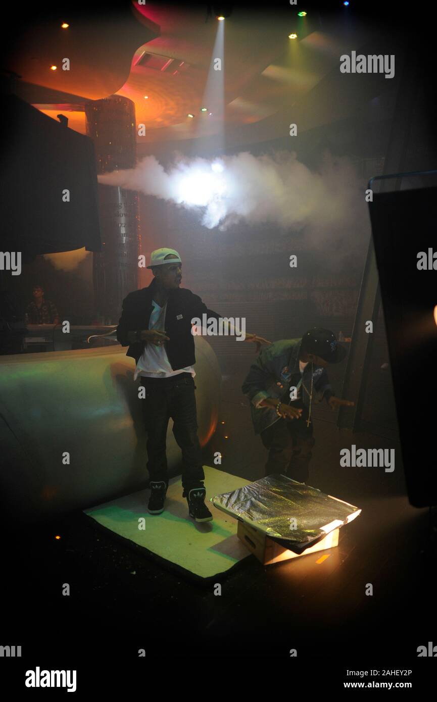 (L-R) Rapper Kid Ink and Actor / Singer / Reality TV Star William ...