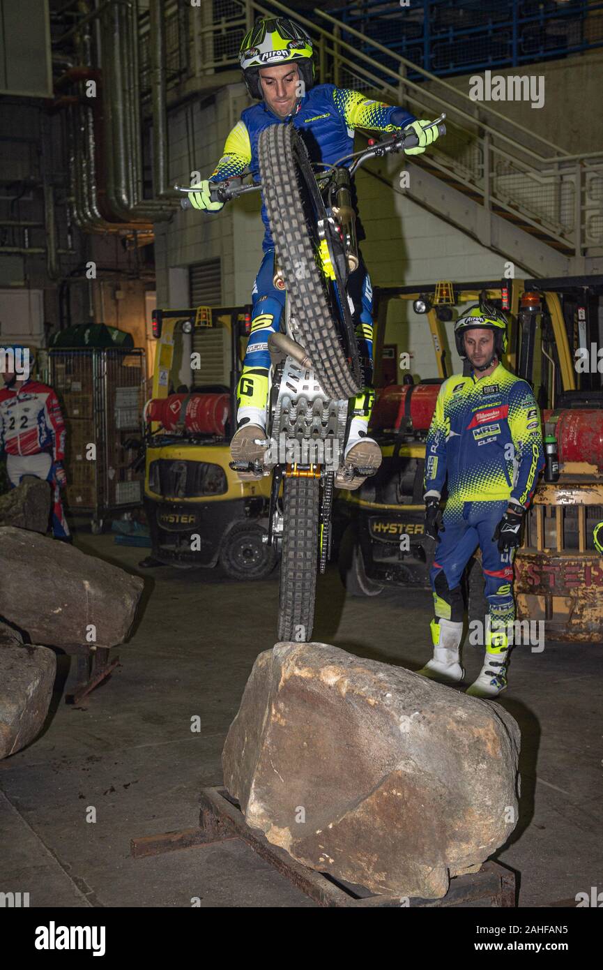 SHEFFIELD, ENGLAND - DECEMBER 28TH Jeroni Fajardo, Spain (Sherco) in the warm up area backstage during the 25th Anniversary Sheffield Indoor Trial at the FlyDSA Arena, Sheffield on Saturday 28th December 2019. (Credit: Ian Charles | MI News) Credit: MI News & Sport /Alamy Live News Stock Photo