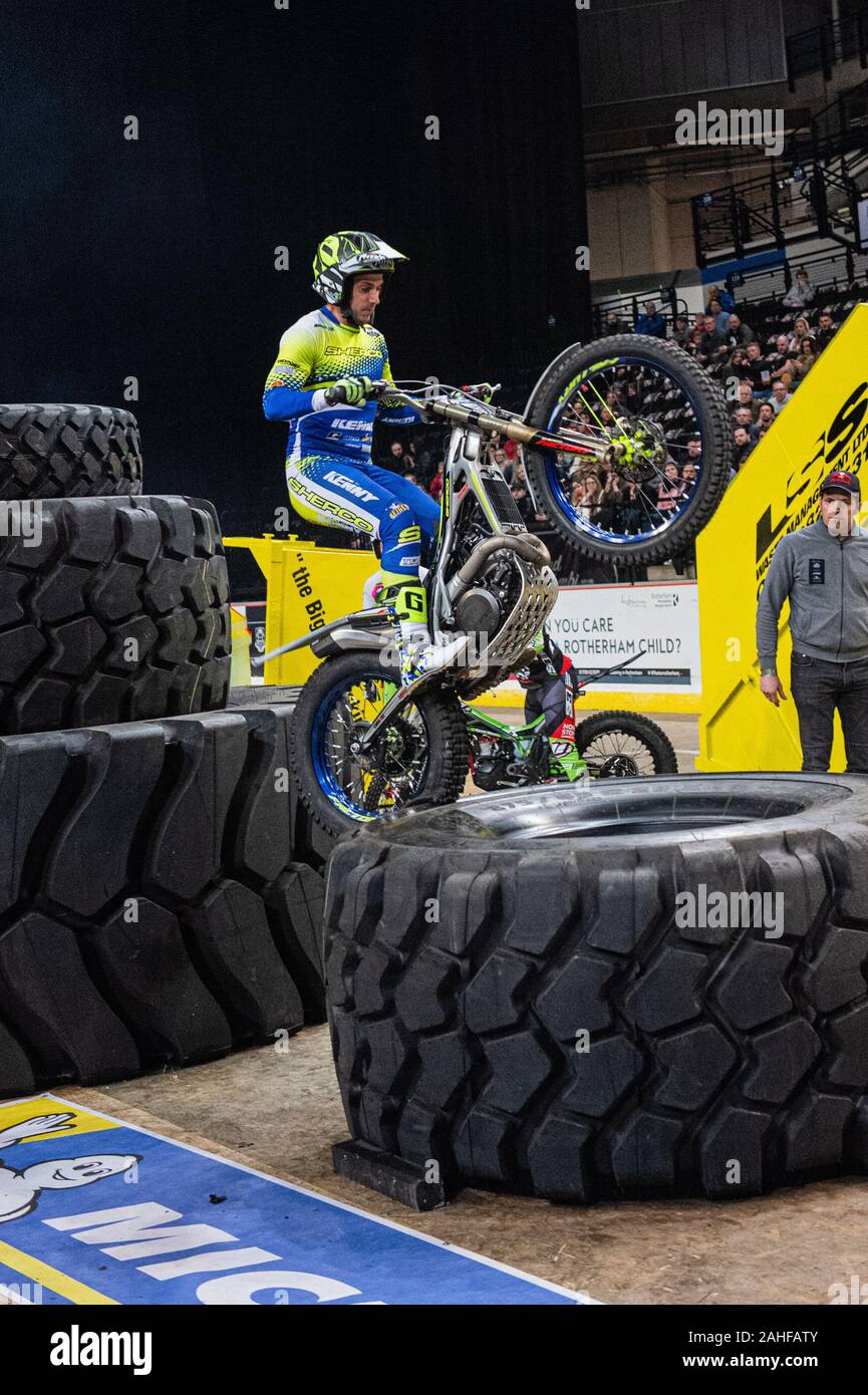 Sheffield, UK. 28th Dec, 2019. Sheffield, UK. Jeroni Fajardo, Spain (Sherco) on section 5 during the 25th Anniversary Sheffield Indoor Trial at the FlyDSA Arena, Sheffield on Saturday 28th December 2019. (Credit: Ian Charles | MI News) Credit: MI News & Sport /Alamy Live News Stock Photo