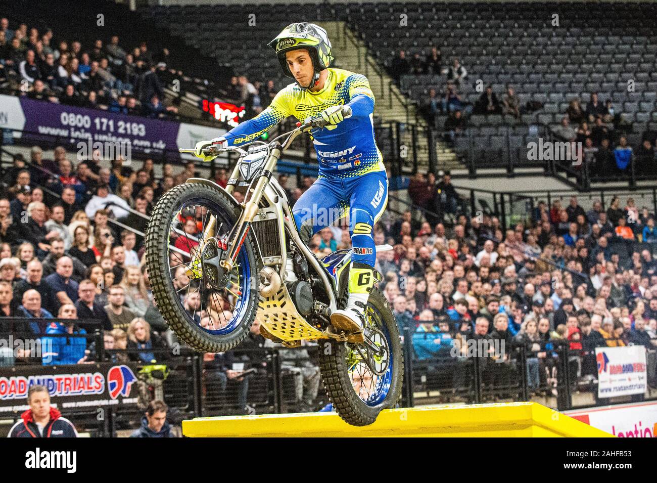 Sheffield, UK. 28th Dec, 2019. Sheffield, UK. Jeroni Fajardo, Spain (Sherco) on Section 6 during the 25th Anniversary Sheffield Indoor Trial at the FlyDSA Arena, Sheffield on Saturday 28th December 2019. (Credit: Ian Charles | MI News) Credit: MI News & Sport /Alamy Live News Stock Photo