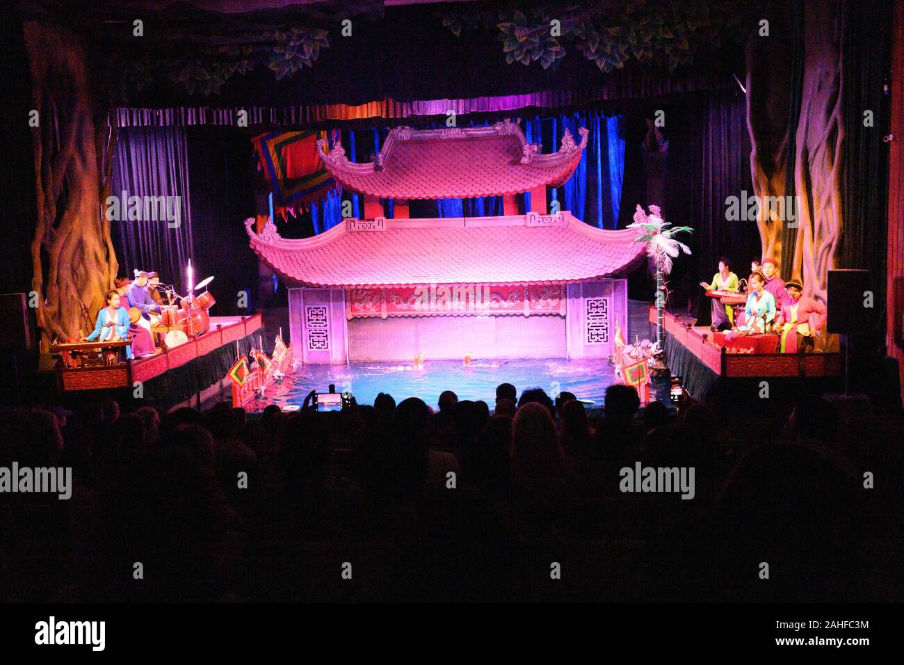 Water puppet theatre, Hanoi Stock Photo Alamy