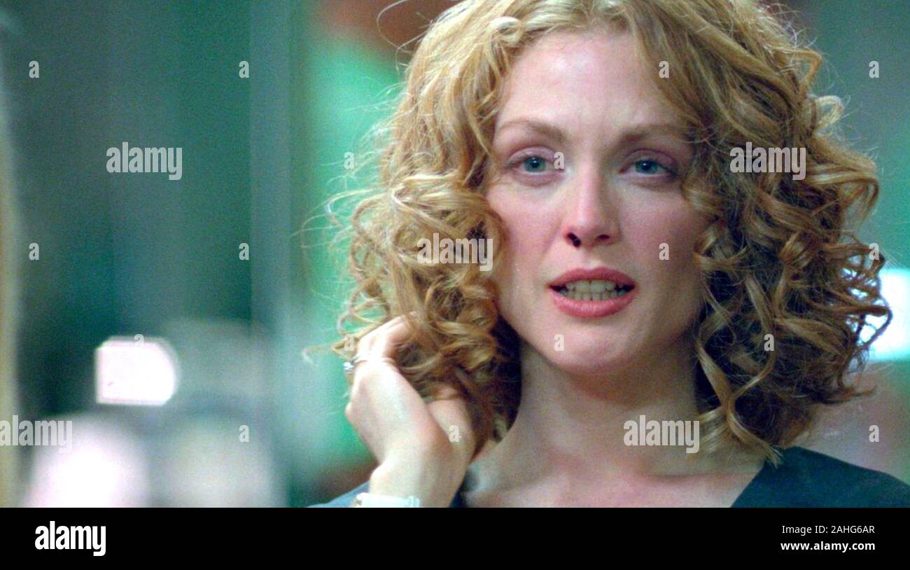 SAFE 1995 Sony Pictures Classic film with Julianne Moore Stock Photo Alamy