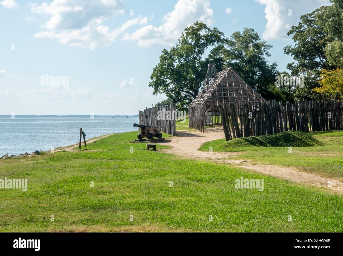 Reconstruction of wooden fort in the Historic Jamestowne Settlement in Virginia Stock Photo Alamy