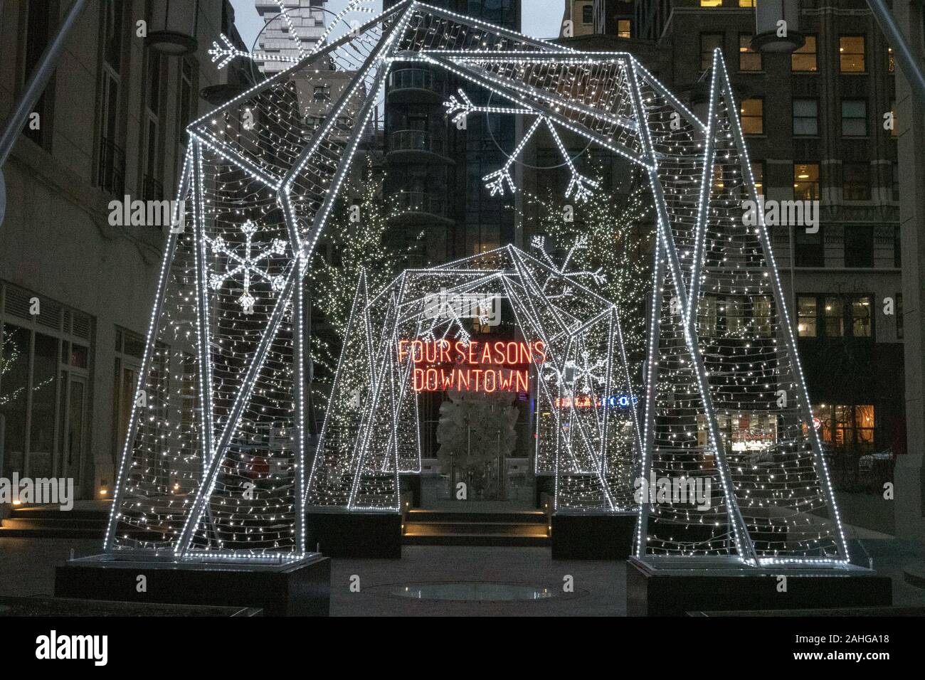 Downtown new york christmas decorations hi-res stock photography and