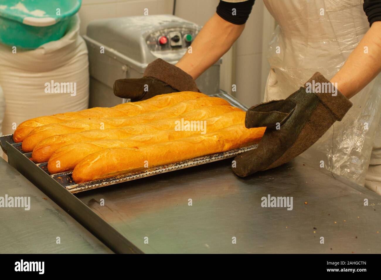 Baking bread cookies and confectionery in the bakery Stock Photo - Alamy