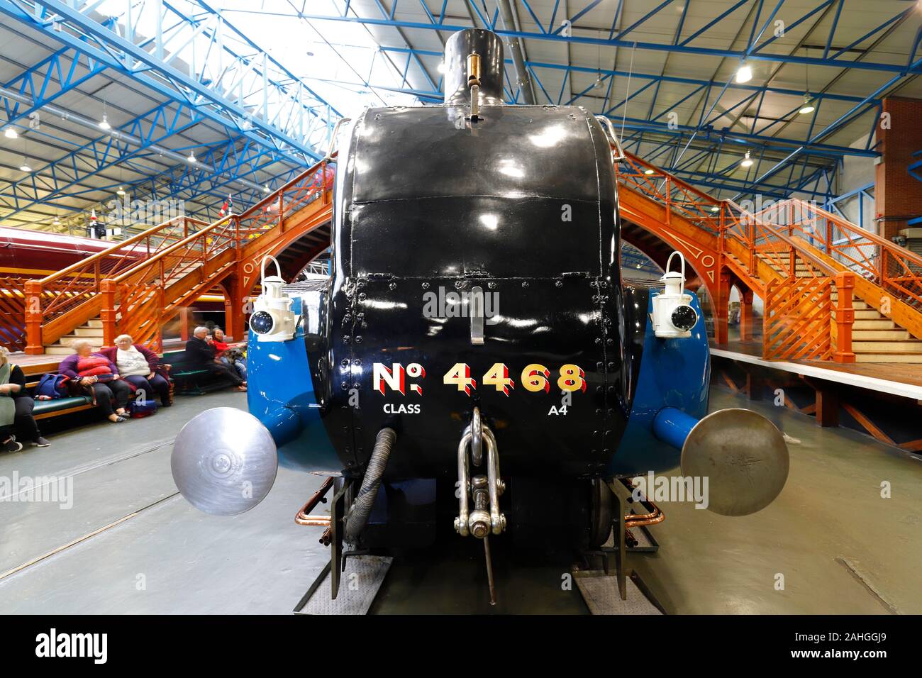 A4 Pacific Mallard 4468 speed record breaking steam locomotive in the Great Hall of the National Railway Museum in York, North Yorkshire. Stock Photo