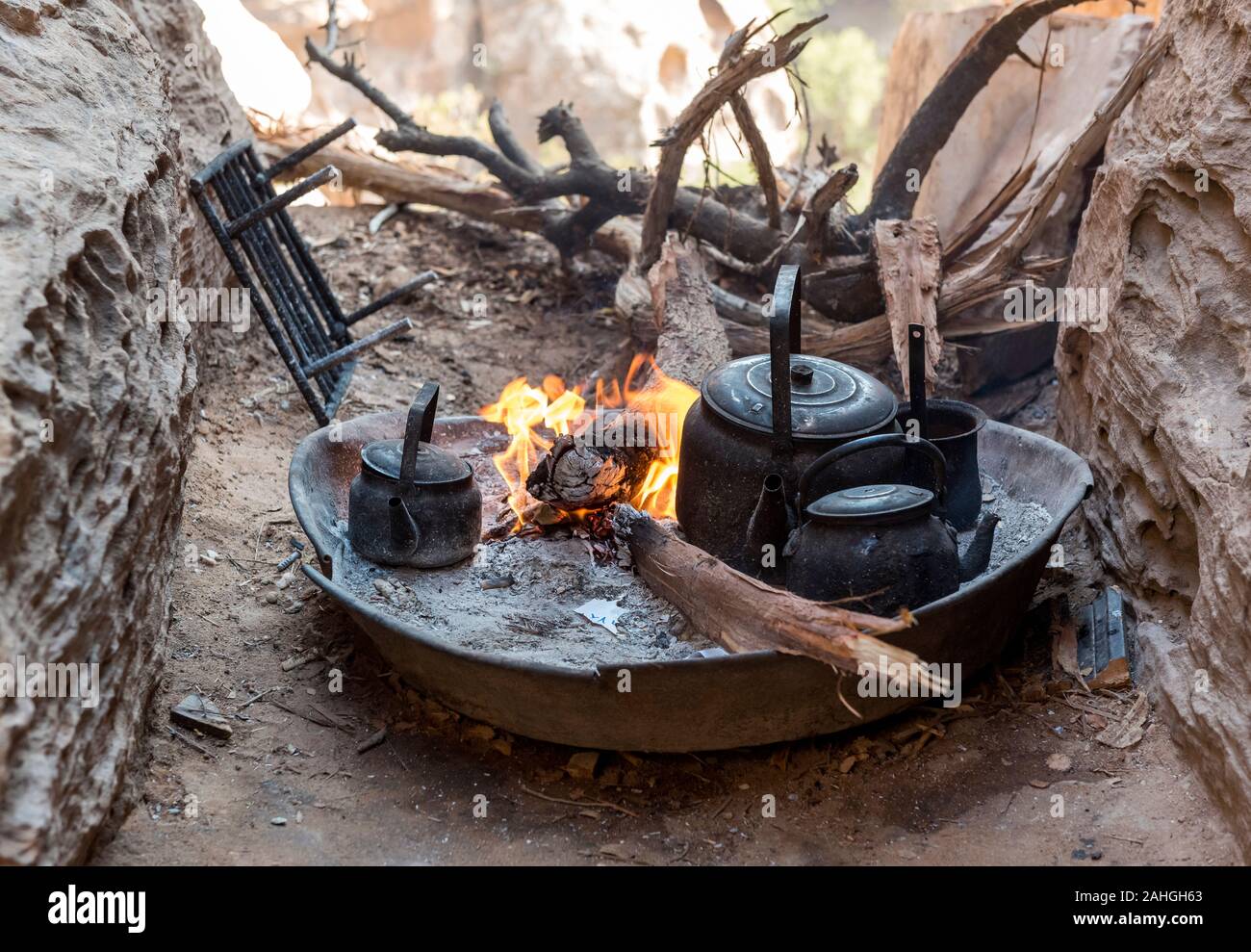 Traditional preparation of tea, Little Petra, Jordan Stock Photo