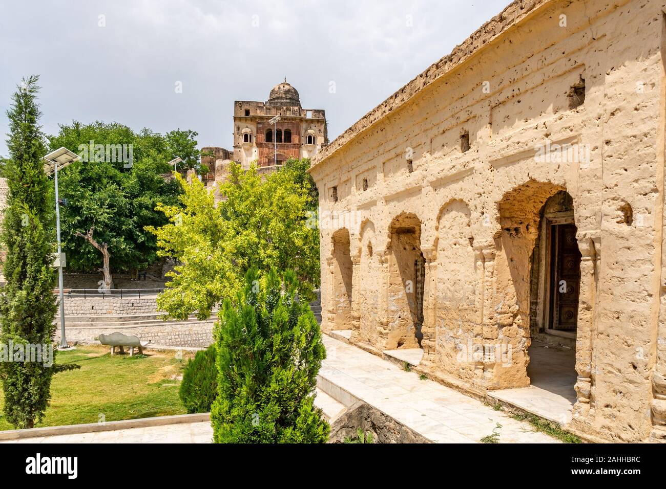 Chakwal Qila Katas Raj Hindu Temples Dedicated to Shiva Picturesque View of a Palace on a Sunny Blue Sky Day Stock Photo