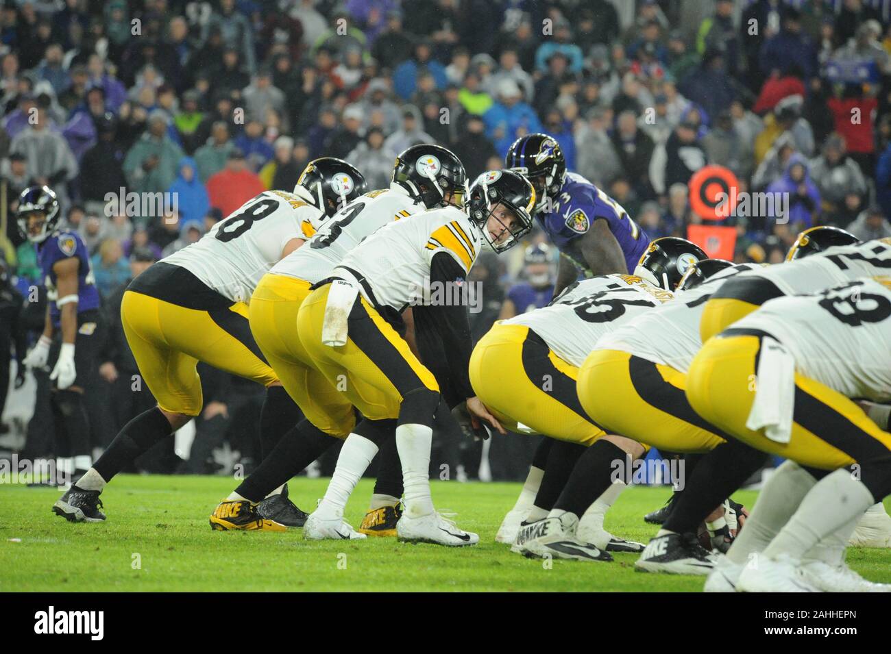 Baltimore, United States. 12th Jan, 2020. Tennessee Titans quarterback Ryan  Tannehill (17) and other players huddle up after the Titans defeated the  Ravens 28-12 in the division playoff game at M&T Bank