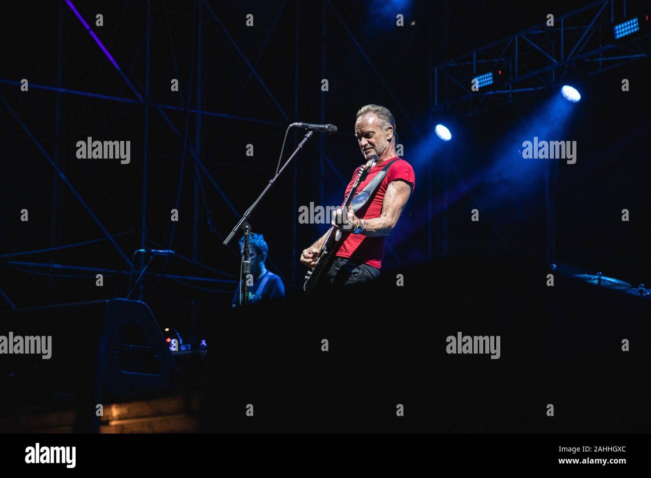 Live music exhibition hi-res stock photography and images - Alamy