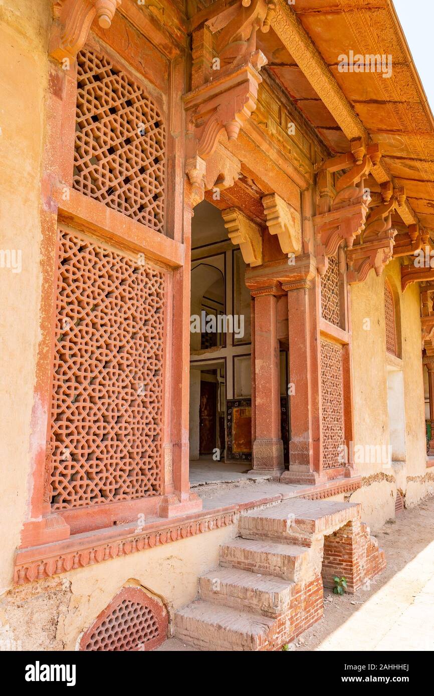 Sheesh mahal lahore hi-res stock photography and images - Alamy