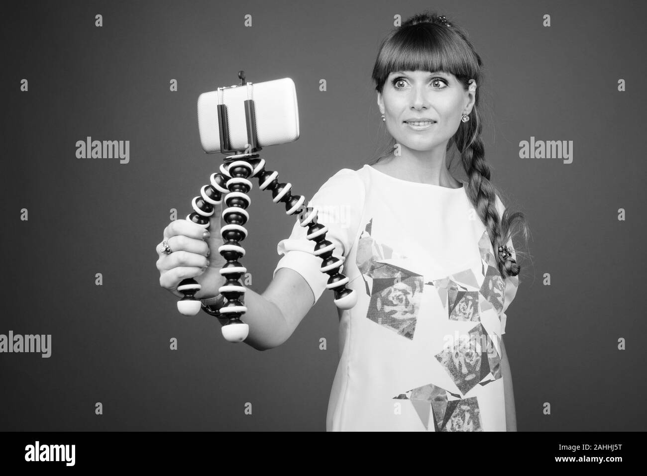 Portrait of young beautiful woman in black and white Stock Photo - Alamy