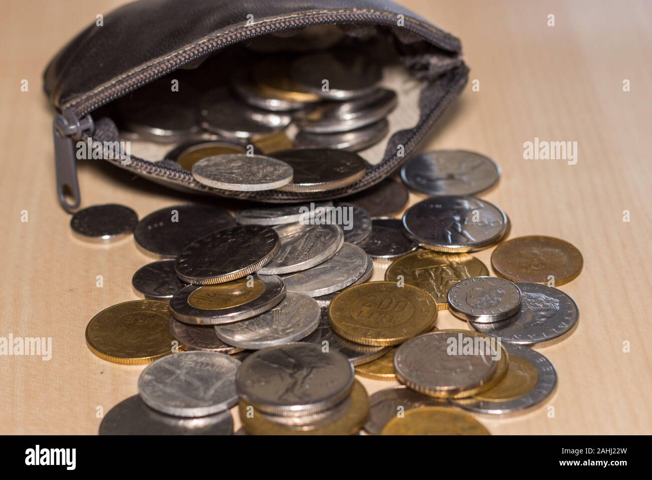 The lira Italian currency replaced by the euro Stock Photo - Alamy