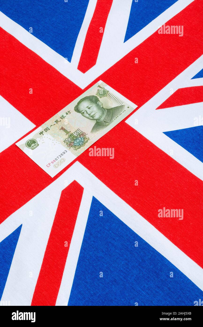 Renminbi Chinese Yuan banknote / Renminbi bill with Union Jack. For UK China trade, Sterling Renminbi exchange rate, exchange rate Yuan Pound. Stock Photo