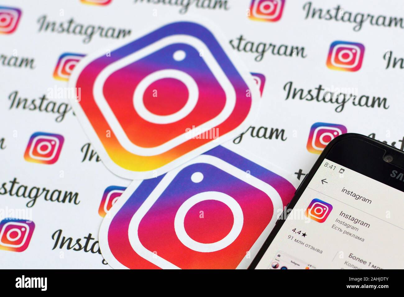Ny Usa December 5 2019 Instagram App On Samsung Smartphone