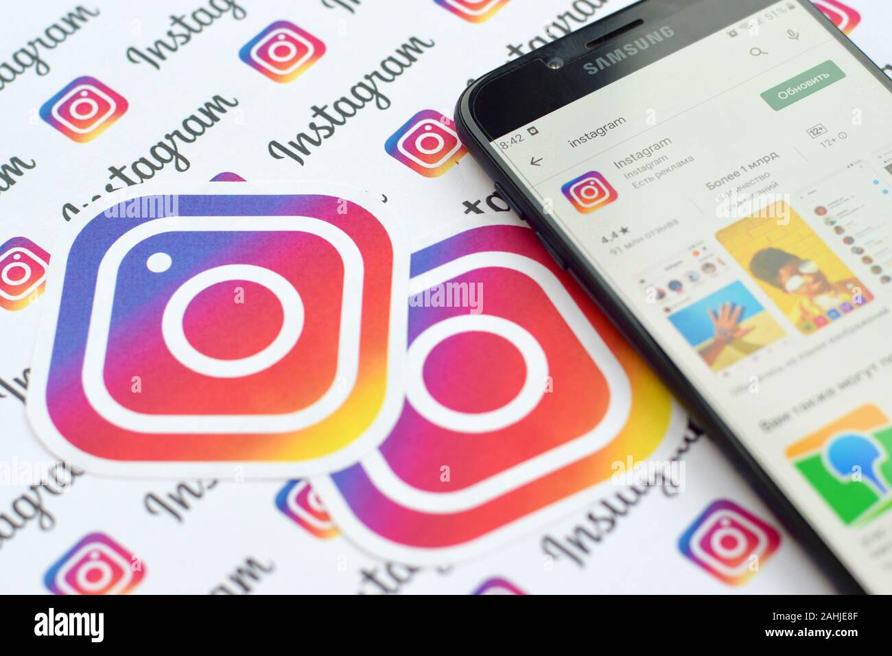 Ny Usa December 5 2019 Instagram App On Samsung Smartphone