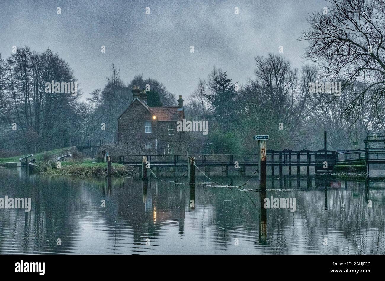 house on the river wey Stock Photo
