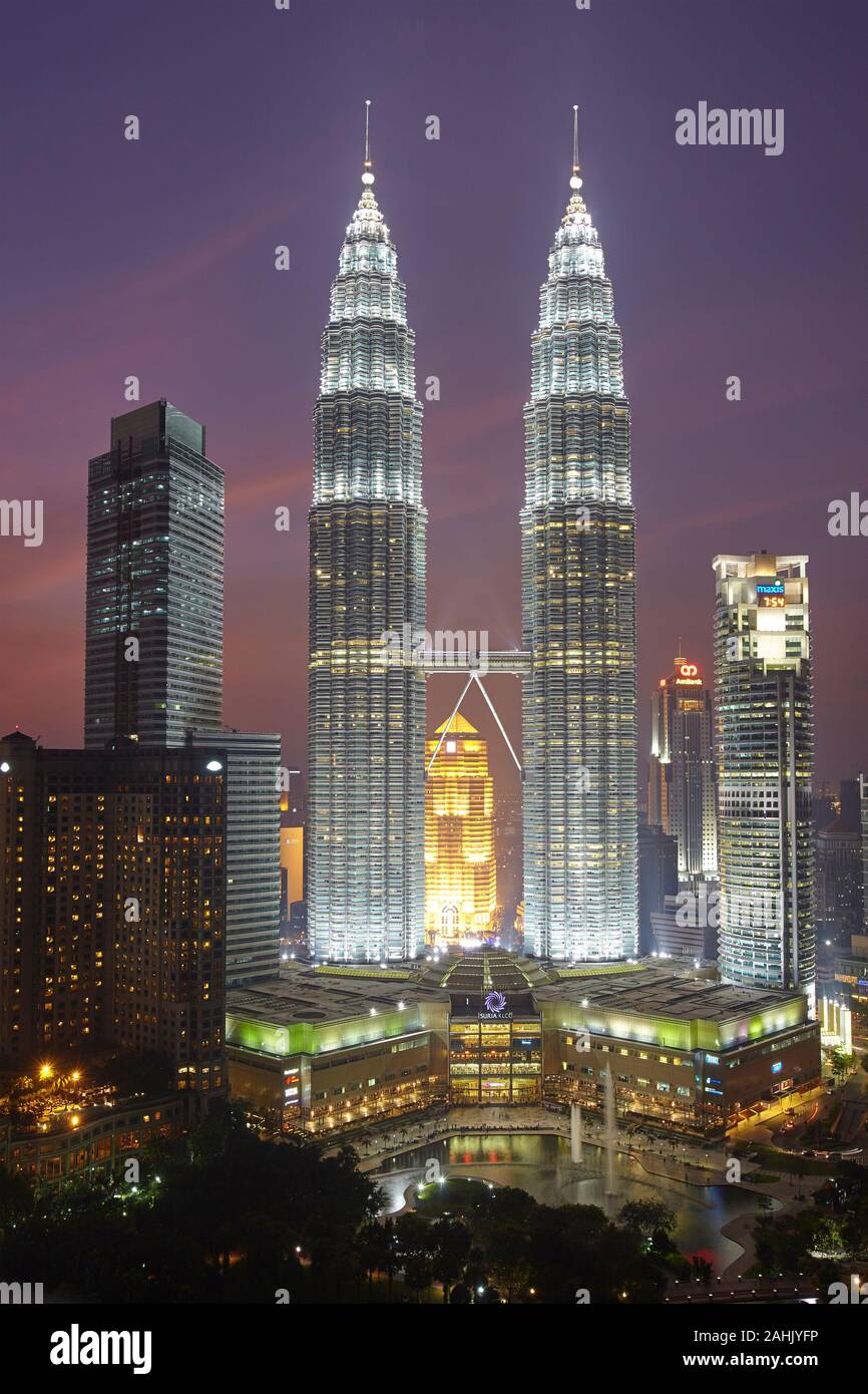 Menara Petronas towers, Kuala Lumpur, Malaysia Stock Photo