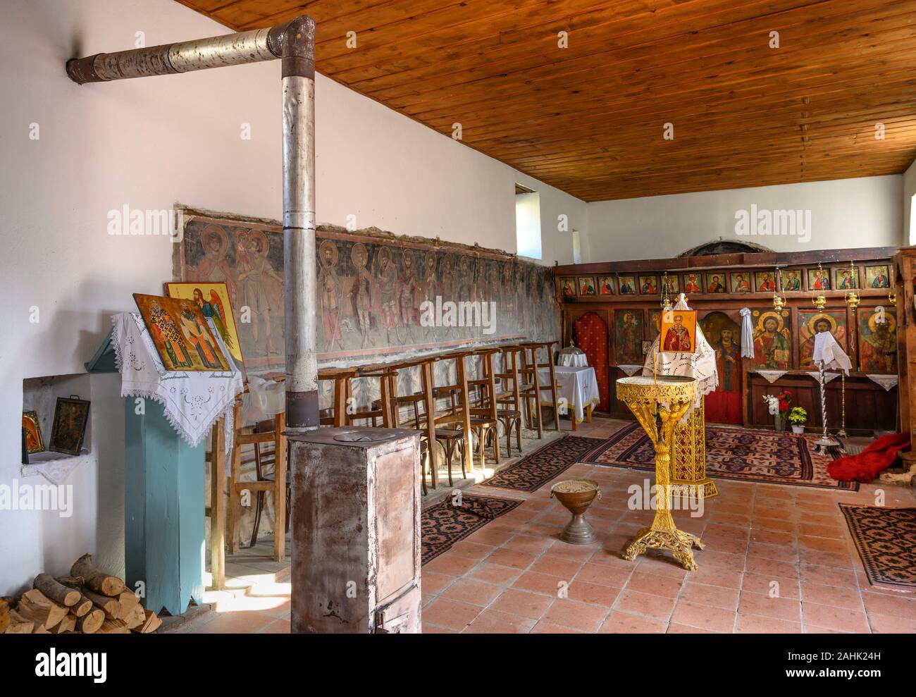 The Simple Interior The Little 18th Cen Church Of Agios