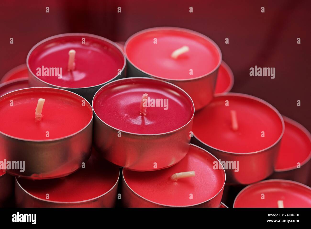 Hand-made concrete candles with dried flowers, scented soy wax vegan candles  Stock Photo - Alamy