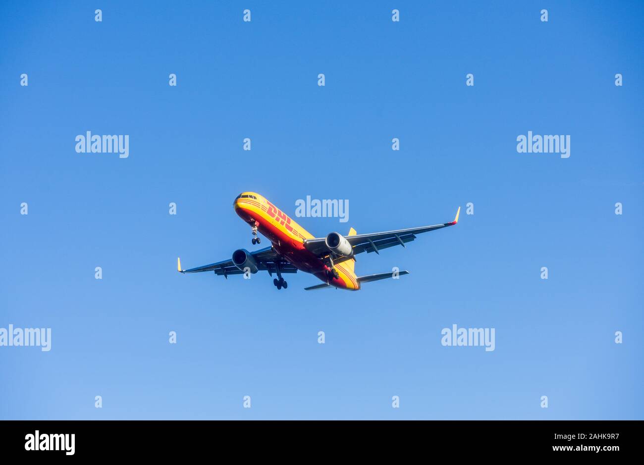 Dhl aircraft hi-res stock photography and images - Alamy