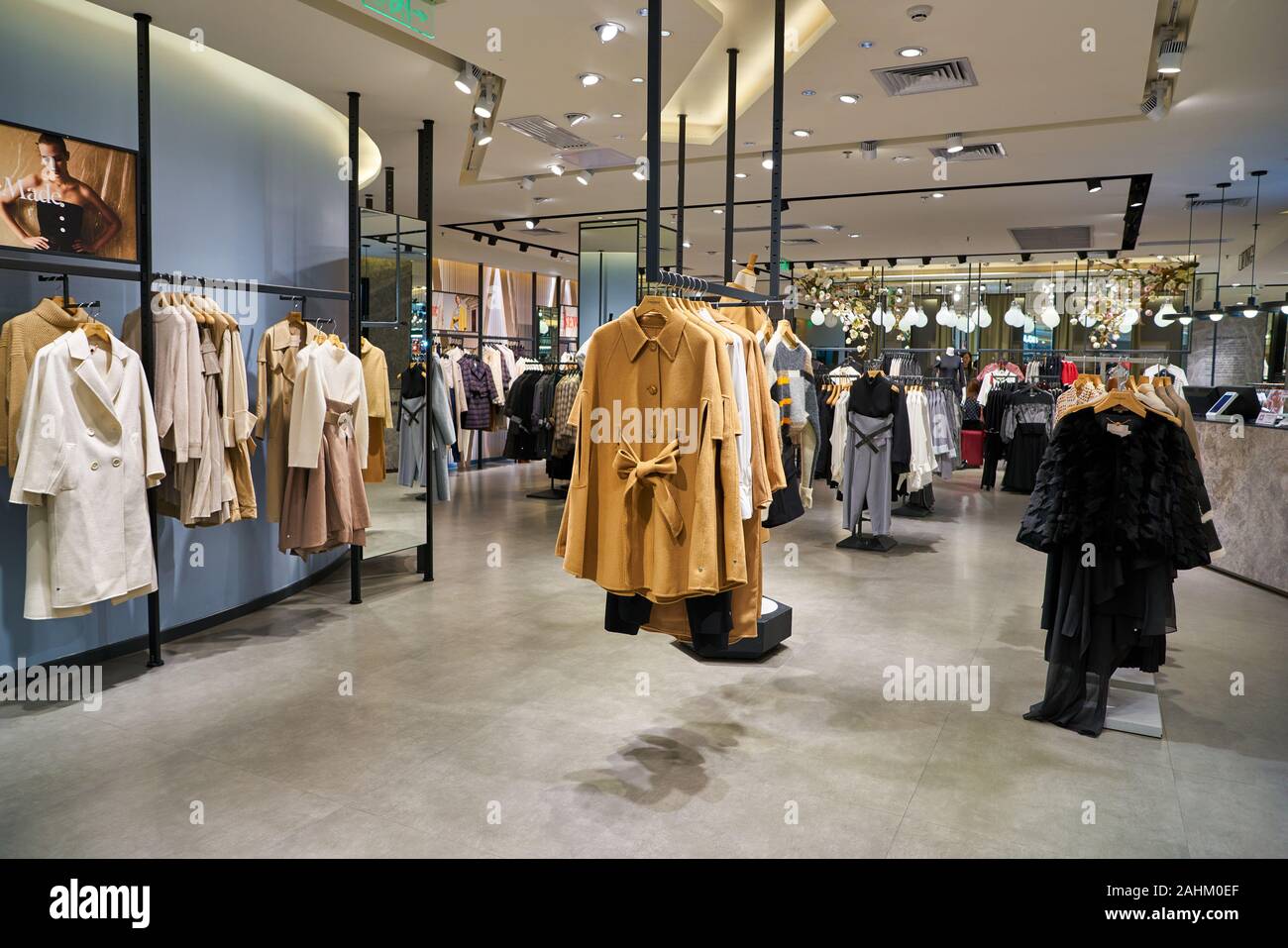 Vero Moda High Resolution Stock Photography and Images - Alamy