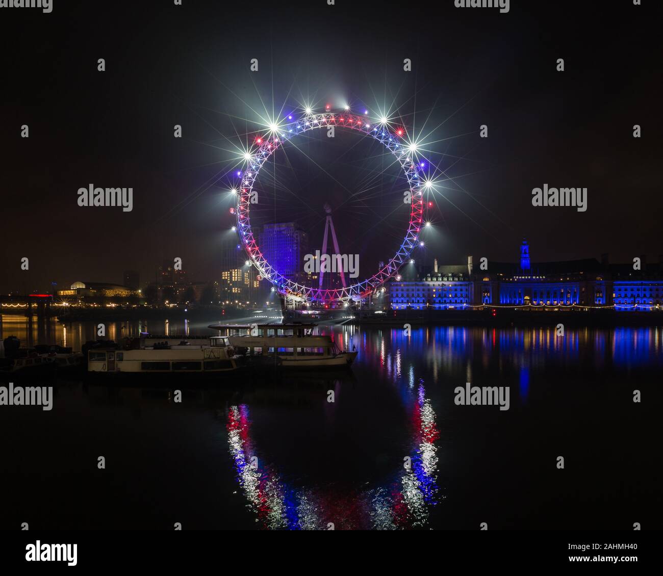 Colourful London Eye for new year's eve countdown to 2020 in London